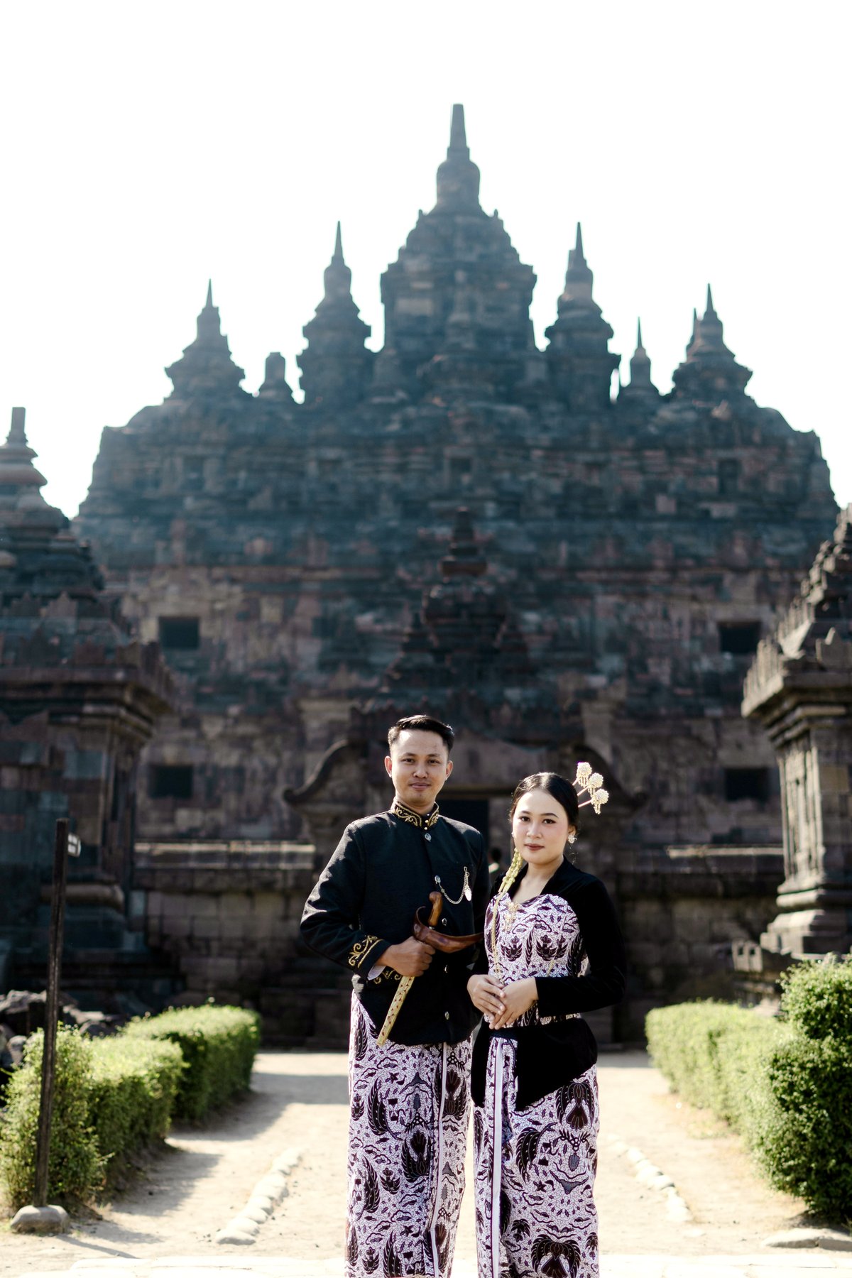 Eko & Isti